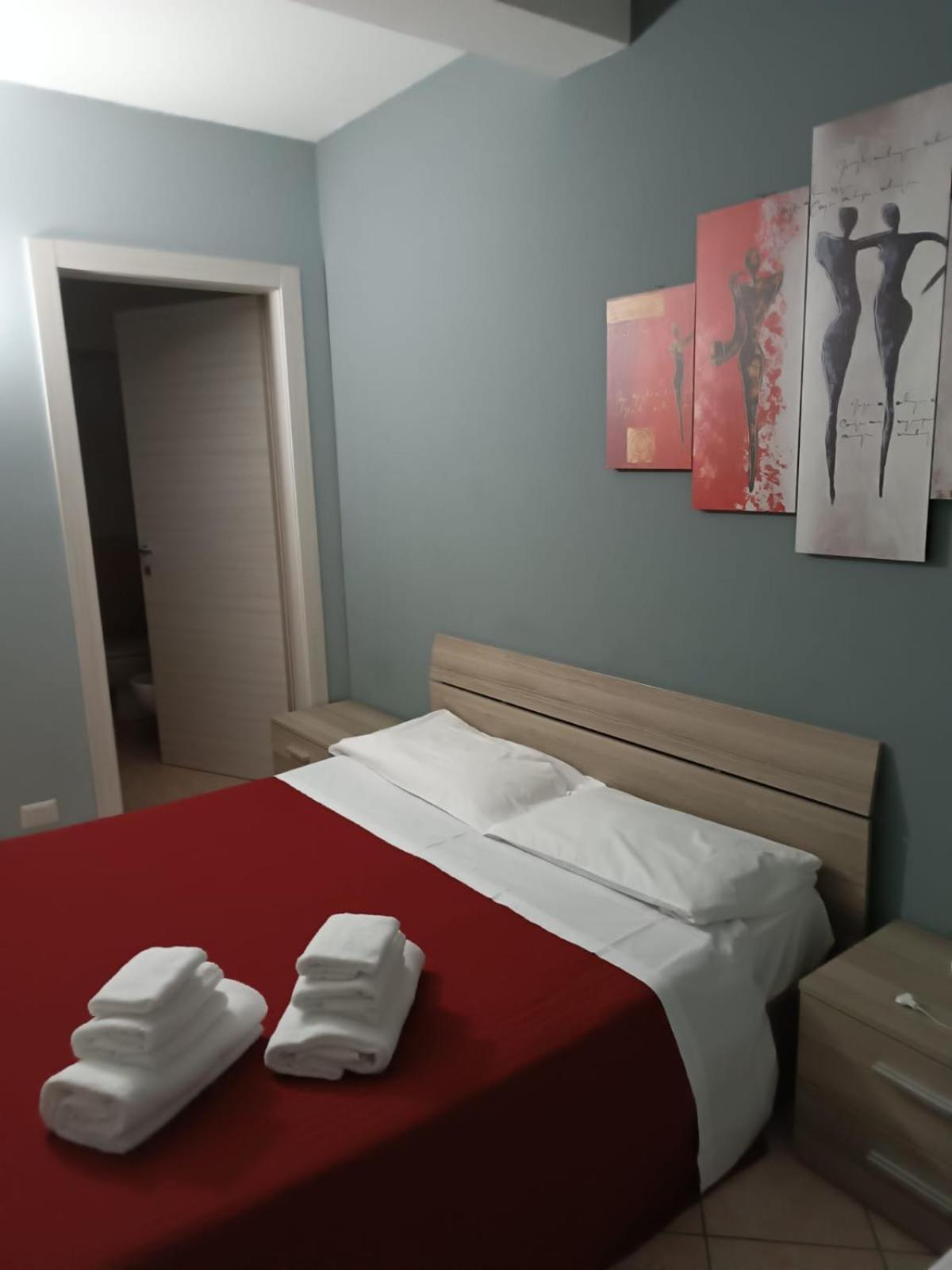 Hotel Ded 1 Checkin A Richiesta Parma Exteriör bild